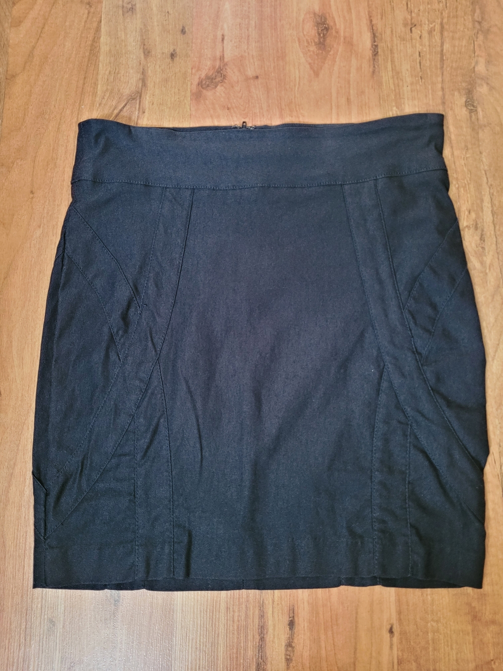Dynamite Black Fitted Mini Skirt with Panel Seams